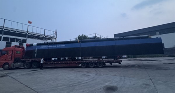 山东金锐船舶承造南疆最大挖深全电动清淤平台发货啦 助力新疆水库扩容项目